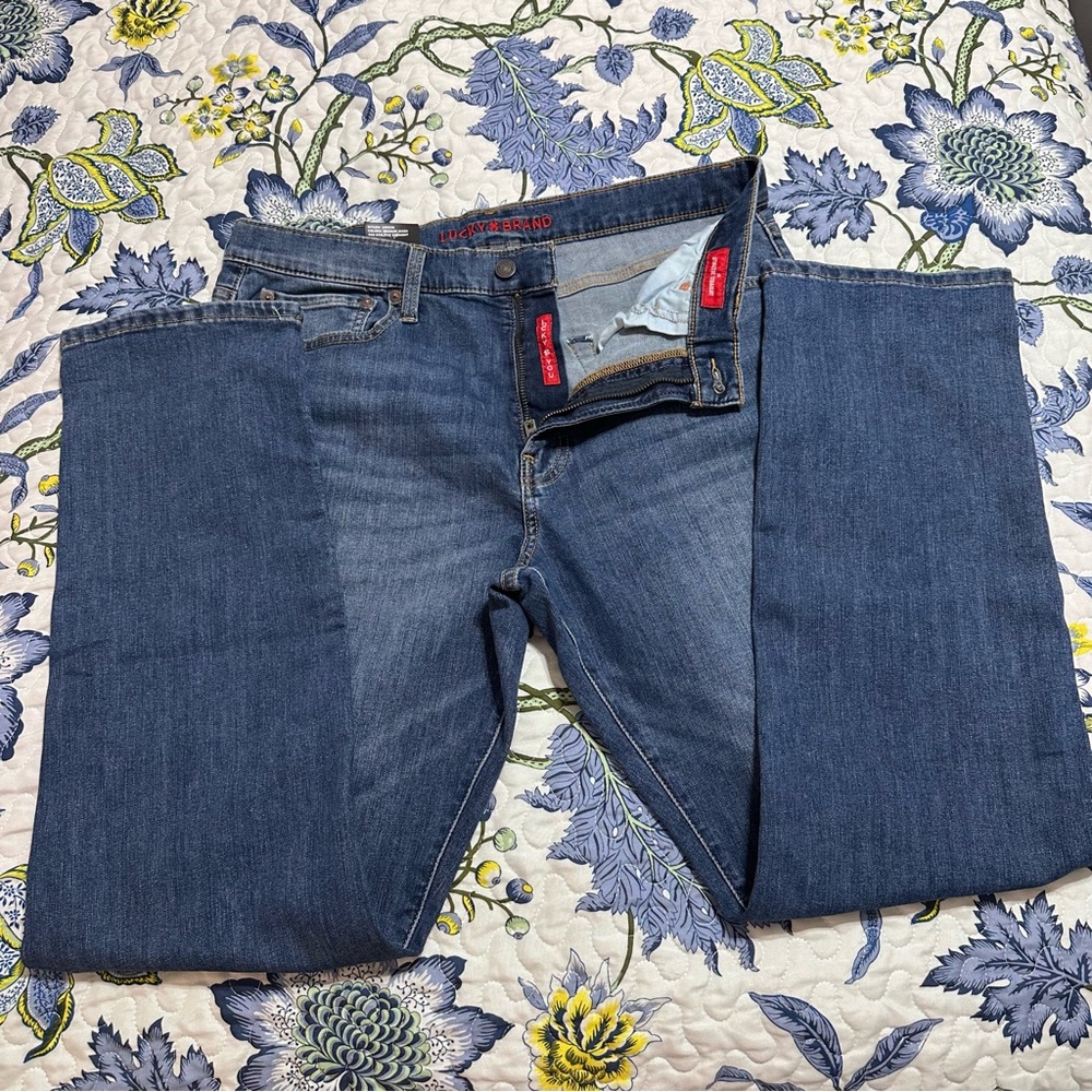 Lucky Brand Dark Blue Straight Jeans